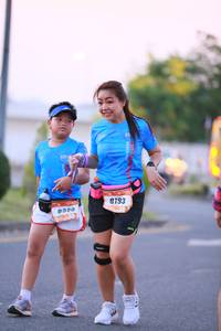 BIB: 8193
                            <button type="button" onclick="openModal(3497076)" class="btn btn-primary btn-sm float-right btn-popup" data-toggle="modal" data-target=".modal-high-quality">
                        <i class="fas fa-shopping-cart"></i> Add to Cart
                    </button>
                                            <button type="button" onclick="isThisMe(3497076, true)" class="btn btn-success btn-sm float-right btn-popup btn-isme hidden" data-toggle="tooltip" data-placement="bottom" title="นี่คือรูปของคุณใช่ไหม คลิกที่นี่เพื่อเอาเข้าอัลบั้ม">
                        <i class="fas fa-plus"></i> Add to album
                    </button>
                    <button type="button" onclick="isThisMe(3497076, false)" class="btn btn-warning btn-sm float-right btn-popup btn-isnotme hidden">
                        <i class="fas fa-ban"></i> Remove from album
                    </button>