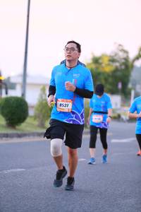 BIB: 8531
                            <button type="button" onclick="openModal(3497017)" class="btn btn-primary btn-sm float-right btn-popup" data-toggle="modal" data-target=".modal-high-quality">
                        <i class="fas fa-shopping-cart"></i> Add to Cart
                    </button>
                                            <button type="button" onclick="isThisMe(3497017, true)" class="btn btn-success btn-sm float-right btn-popup btn-isme hidden" data-toggle="tooltip" data-placement="bottom" title="นี่คือรูปของคุณใช่ไหม คลิกที่นี่เพื่อเอาเข้าอัลบั้ม">
                        <i class="fas fa-plus"></i> Add to album
                    </button>
                    <button type="button" onclick="isThisMe(3497017, false)" class="btn btn-warning btn-sm float-right btn-popup btn-isnotme hidden">
                        <i class="fas fa-ban"></i> Remove from album
                    </button>