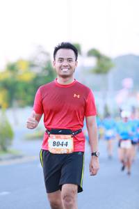 BIB: 8044
                            <button type="button" onclick="openModal(3259054)" class="btn btn-primary btn-sm float-right btn-popup" data-toggle="modal" data-target=".modal-high-quality">
                        <i class="fas fa-shopping-cart"></i> Add to Cart
                    </button>
                                            <button type="button" onclick="isThisMe(3259054, true)" class="btn btn-success btn-sm float-right btn-popup btn-isme hidden" data-toggle="tooltip" data-placement="bottom" title="นี่คือรูปของคุณใช่ไหม คลิกที่นี่เพื่อเอาเข้าอัลบั้ม">
                        <i class="fas fa-plus"></i> Add to album
                    </button>
                    <button type="button" onclick="isThisMe(3259054, false)" class="btn btn-warning btn-sm float-right btn-popup btn-isnotme hidden">
                        <i class="fas fa-ban"></i> Remove from album
                    </button>