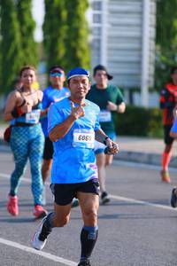 BIB: 069
                            <button type="button" onclick="openModal(3499454)" class="btn btn-primary btn-sm float-right btn-popup" data-toggle="modal" data-target=".modal-high-quality">
                        <i class="fas fa-shopping-cart"></i> Add to Cart
                    </button>
                                            <button type="button" onclick="isThisMe(3499454, true)" class="btn btn-success btn-sm float-right btn-popup btn-isme hidden" data-toggle="tooltip" data-placement="bottom" title="นี่คือรูปของคุณใช่ไหม คลิกที่นี่เพื่อเอาเข้าอัลบั้ม">
                        <i class="fas fa-plus"></i> Add to album
                    </button>
                    <button type="button" onclick="isThisMe(3499454, false)" class="btn btn-warning btn-sm float-right btn-popup btn-isnotme hidden">
                        <i class="fas fa-ban"></i> Remove from album
                    </button>