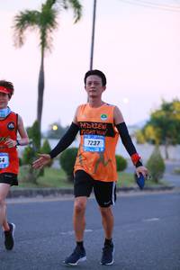 BIB: 237
                            <button type="button" onclick="openModal(3496923)" class="btn btn-primary btn-sm float-right btn-popup" data-toggle="modal" data-target=".modal-high-quality">
                        <i class="fas fa-shopping-cart"></i> Add to Cart
                    </button>
                                            <button type="button" onclick="isThisMe(3496923, true)" class="btn btn-success btn-sm float-right btn-popup btn-isme hidden" data-toggle="tooltip" data-placement="bottom" title="นี่คือรูปของคุณใช่ไหม คลิกที่นี่เพื่อเอาเข้าอัลบั้ม">
                        <i class="fas fa-plus"></i> Add to album
                    </button>
                    <button type="button" onclick="isThisMe(3496923, false)" class="btn btn-warning btn-sm float-right btn-popup btn-isnotme hidden">
                        <i class="fas fa-ban"></i> Remove from album
                    </button>