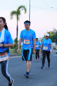 BIB: 9250, 727, 8033
                            <button type="button" onclick="openModal(3260152)" class="btn btn-primary btn-sm float-right btn-popup" data-toggle="modal" data-target=".modal-high-quality">
                        <i class="fas fa-shopping-cart"></i> Add to Cart
                    </button>
                                            <button type="button" onclick="isThisMe(3260152, true)" class="btn btn-success btn-sm float-right btn-popup btn-isme hidden" data-toggle="tooltip" data-placement="bottom" title="นี่คือรูปของคุณใช่ไหม คลิกที่นี่เพื่อเอาเข้าอัลบั้ม">
                        <i class="fas fa-plus"></i> Add to album
                    </button>
                    <button type="button" onclick="isThisMe(3260152, false)" class="btn btn-warning btn-sm float-right btn-popup btn-isnotme hidden">
                        <i class="fas fa-ban"></i> Remove from album
                    </button>