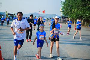 BIB: 9705
                            <button type="button" onclick="openModal(3489954)" class="btn btn-primary btn-sm float-right btn-popup" data-toggle="modal" data-target=".modal-high-quality">
                        <i class="fas fa-shopping-cart"></i> Add to Cart
                    </button>
                                            <button type="button" onclick="isThisMe(3489954, true)" class="btn btn-success btn-sm float-right btn-popup btn-isme hidden" data-toggle="tooltip" data-placement="bottom" title="นี่คือรูปของคุณใช่ไหม คลิกที่นี่เพื่อเอาเข้าอัลบั้ม">
                        <i class="fas fa-plus"></i> Add to album
                    </button>
                    <button type="button" onclick="isThisMe(3489954, false)" class="btn btn-warning btn-sm float-right btn-popup btn-isnotme hidden">
                        <i class="fas fa-ban"></i> Remove from album
                    </button>