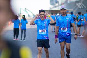 BIB: 6137, 6559
                            <button type="button" onclick="openModal(3489384)" class="btn btn-primary btn-sm float-right btn-popup" data-toggle="modal" data-target=".modal-high-quality">
                        <i class="fas fa-shopping-cart"></i> Add to Cart
                    </button>
                                            <button type="button" onclick="isThisMe(3489384, true)" class="btn btn-success btn-sm float-right btn-popup btn-isme hidden" data-toggle="tooltip" data-placement="bottom" title="นี่คือรูปของคุณใช่ไหม คลิกที่นี่เพื่อเอาเข้าอัลบั้ม">
                        <i class="fas fa-plus"></i> Add to album
                    </button>
                    <button type="button" onclick="isThisMe(3489384, false)" class="btn btn-warning btn-sm float-right btn-popup btn-isnotme hidden">
                        <i class="fas fa-ban"></i> Remove from album
                    </button>