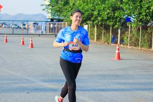 BIB: 946
                            <button type="button" onclick="openModal(3490057)" class="btn btn-primary btn-sm float-right btn-popup" data-toggle="modal" data-target=".modal-high-quality">
                        <i class="fas fa-shopping-cart"></i> Add to Cart
                    </button>
                                            <button type="button" onclick="isThisMe(3490057, true)" class="btn btn-success btn-sm float-right btn-popup btn-isme hidden" data-toggle="tooltip" data-placement="bottom" title="นี่คือรูปของคุณใช่ไหม คลิกที่นี่เพื่อเอาเข้าอัลบั้ม">
                        <i class="fas fa-plus"></i> Add to album
                    </button>
                    <button type="button" onclick="isThisMe(3490057, false)" class="btn btn-warning btn-sm float-right btn-popup btn-isnotme hidden">
                        <i class="fas fa-ban"></i> Remove from album
                    </button>