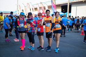 BIB: 237, 236, 564
                            <button type="button" onclick="openModal(3489433)" class="btn btn-primary btn-sm float-right btn-popup" data-toggle="modal" data-target=".modal-high-quality">
                        <i class="fas fa-shopping-cart"></i> Add to Cart
                    </button>
                                            <button type="button" onclick="isThisMe(3489433, true)" class="btn btn-success btn-sm float-right btn-popup btn-isme hidden" data-toggle="tooltip" data-placement="bottom" title="นี่คือรูปของคุณใช่ไหม คลิกที่นี่เพื่อเอาเข้าอัลบั้ม">
                        <i class="fas fa-plus"></i> Add to album
                    </button>
                    <button type="button" onclick="isThisMe(3489433, false)" class="btn btn-warning btn-sm float-right btn-popup btn-isnotme hidden">
                        <i class="fas fa-ban"></i> Remove from album
                    </button>