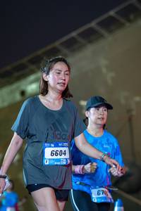 BIB: 6604, 670
                            <button type="button" onclick="openModal(3515926)" class="btn btn-primary btn-sm float-right btn-popup" data-toggle="modal" data-target=".modal-high-quality">
                        <i class="fas fa-shopping-cart"></i> Add to Cart
                    </button>
                                            <button type="button" onclick="isThisMe(3515926, true)" class="btn btn-success btn-sm float-right btn-popup btn-isme hidden" data-toggle="tooltip" data-placement="bottom" title="นี่คือรูปของคุณใช่ไหม คลิกที่นี่เพื่อเอาเข้าอัลบั้ม">
                        <i class="fas fa-plus"></i> Add to album
                    </button>
                    <button type="button" onclick="isThisMe(3515926, false)" class="btn btn-warning btn-sm float-right btn-popup btn-isnotme hidden">
                        <i class="fas fa-ban"></i> Remove from album
                    </button>