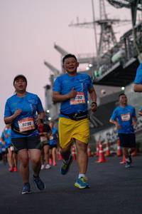 BIB: 9290
                            <button type="button" onclick="openModal(3515757)" class="btn btn-primary btn-sm float-right btn-popup" data-toggle="modal" data-target=".modal-high-quality">
                        <i class="fas fa-shopping-cart"></i> Add to Cart
                    </button>
                                            <button type="button" onclick="isThisMe(3515757, true)" class="btn btn-success btn-sm float-right btn-popup btn-isme hidden" data-toggle="tooltip" data-placement="bottom" title="นี่คือรูปของคุณใช่ไหม คลิกที่นี่เพื่อเอาเข้าอัลบั้ม">
                        <i class="fas fa-plus"></i> Add to album
                    </button>
                    <button type="button" onclick="isThisMe(3515757, false)" class="btn btn-warning btn-sm float-right btn-popup btn-isnotme hidden">
                        <i class="fas fa-ban"></i> Remove from album
                    </button>