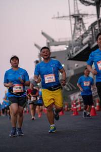 BIB: 9292, 9290
                            <button type="button" onclick="openModal(3515758)" class="btn btn-primary btn-sm float-right btn-popup" data-toggle="modal" data-target=".modal-high-quality">
                        <i class="fas fa-shopping-cart"></i> Add to Cart
                    </button>
                                            <button type="button" onclick="isThisMe(3515758, true)" class="btn btn-success btn-sm float-right btn-popup btn-isme hidden" data-toggle="tooltip" data-placement="bottom" title="นี่คือรูปของคุณใช่ไหม คลิกที่นี่เพื่อเอาเข้าอัลบั้ม">
                        <i class="fas fa-plus"></i> Add to album
                    </button>
                    <button type="button" onclick="isThisMe(3515758, false)" class="btn btn-warning btn-sm float-right btn-popup btn-isnotme hidden">
                        <i class="fas fa-ban"></i> Remove from album
                    </button>