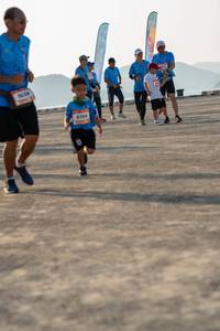 BIB: 704
                            <button type="button" onclick="openModal(3504862)" class="btn btn-primary btn-sm float-right btn-popup" data-toggle="modal" data-target=".modal-high-quality">
                        <i class="fas fa-shopping-cart"></i> Add to Cart
                    </button>
                                            <button type="button" onclick="isThisMe(3504862, true)" class="btn btn-success btn-sm float-right btn-popup btn-isme hidden" data-toggle="tooltip" data-placement="bottom" title="นี่คือรูปของคุณใช่ไหม คลิกที่นี่เพื่อเอาเข้าอัลบั้ม">
                        <i class="fas fa-plus"></i> Add to album
                    </button>
                    <button type="button" onclick="isThisMe(3504862, false)" class="btn btn-warning btn-sm float-right btn-popup btn-isnotme hidden">
                        <i class="fas fa-ban"></i> Remove from album
                    </button>