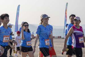 BIB: 9186, 836, 8340
                            <button type="button" onclick="openModal(3516382)" class="btn btn-primary btn-sm float-right btn-popup" data-toggle="modal" data-target=".modal-high-quality">
                        <i class="fas fa-shopping-cart"></i> Add to Cart
                    </button>
                                            <button type="button" onclick="isThisMe(3516382, true)" class="btn btn-success btn-sm float-right btn-popup btn-isme hidden" data-toggle="tooltip" data-placement="bottom" title="นี่คือรูปของคุณใช่ไหม คลิกที่นี่เพื่อเอาเข้าอัลบั้ม">
                        <i class="fas fa-plus"></i> Add to album
                    </button>
                    <button type="button" onclick="isThisMe(3516382, false)" class="btn btn-warning btn-sm float-right btn-popup btn-isnotme hidden">
                        <i class="fas fa-ban"></i> Remove from album
                    </button>