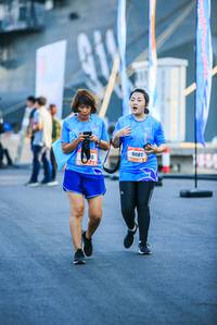 BIB: 9081
                            <button type="button" onclick="openModal(3512777)" class="btn btn-primary btn-sm float-right btn-popup" data-toggle="modal" data-target=".modal-high-quality">
                        <i class="fas fa-shopping-cart"></i> Add to Cart
                    </button>
                                            <button type="button" onclick="isThisMe(3512777, true)" class="btn btn-success btn-sm float-right btn-popup btn-isme hidden" data-toggle="tooltip" data-placement="bottom" title="นี่คือรูปของคุณใช่ไหม คลิกที่นี่เพื่อเอาเข้าอัลบั้ม">
                        <i class="fas fa-plus"></i> Add to album
                    </button>
                    <button type="button" onclick="isThisMe(3512777, false)" class="btn btn-warning btn-sm float-right btn-popup btn-isnotme hidden">
                        <i class="fas fa-ban"></i> Remove from album
                    </button>