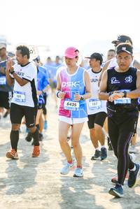 BIB: 101, 6435, 107
                            <button type="button" onclick="openModal(3513097)" class="btn btn-primary btn-sm float-right btn-popup" data-toggle="modal" data-target=".modal-high-quality">
                        <i class="fas fa-shopping-cart"></i> Add to Cart
                    </button>
                                            <button type="button" onclick="isThisMe(3513097, true)" class="btn btn-success btn-sm float-right btn-popup btn-isme hidden" data-toggle="tooltip" data-placement="bottom" title="นี่คือรูปของคุณใช่ไหม คลิกที่นี่เพื่อเอาเข้าอัลบั้ม">
                        <i class="fas fa-plus"></i> Add to album
                    </button>
                    <button type="button" onclick="isThisMe(3513097, false)" class="btn btn-warning btn-sm float-right btn-popup btn-isnotme hidden">
                        <i class="fas fa-ban"></i> Remove from album
                    </button>