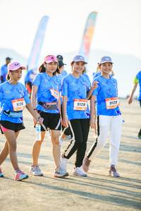 BIB: 9129, 9126, 9128
                            <button type="button" onclick="openModal(3512880)" class="btn btn-primary btn-sm float-right btn-popup" data-toggle="modal" data-target=".modal-high-quality">
                        <i class="fas fa-shopping-cart"></i> Add to Cart
                    </button>
                                            <button type="button" onclick="isThisMe(3512880, true)" class="btn btn-success btn-sm float-right btn-popup btn-isme hidden" data-toggle="tooltip" data-placement="bottom" title="นี่คือรูปของคุณใช่ไหม คลิกที่นี่เพื่อเอาเข้าอัลบั้ม">
                        <i class="fas fa-plus"></i> Add to album
                    </button>
                    <button type="button" onclick="isThisMe(3512880, false)" class="btn btn-warning btn-sm float-right btn-popup btn-isnotme hidden">
                        <i class="fas fa-ban"></i> Remove from album
                    </button>