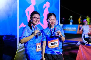 BIB: 8295, 830
                            <button type="button" onclick="openModal(3509829)" class="btn btn-primary btn-sm float-right btn-popup" data-toggle="modal" data-target=".modal-high-quality">
                        <i class="fas fa-shopping-cart"></i> Add to Cart
                    </button>
                                            <button type="button" onclick="isThisMe(3509829, true)" class="btn btn-success btn-sm float-right btn-popup btn-isme hidden" data-toggle="tooltip" data-placement="bottom" title="นี่คือรูปของคุณใช่ไหม คลิกที่นี่เพื่อเอาเข้าอัลบั้ม">
                        <i class="fas fa-plus"></i> Add to album
                    </button>
                    <button type="button" onclick="isThisMe(3509829, false)" class="btn btn-warning btn-sm float-right btn-popup btn-isnotme hidden">
                        <i class="fas fa-ban"></i> Remove from album
                    </button>