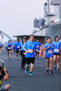 BIB: 8128, 336
                            <button type="button" onclick="openModal(3510275)" class="btn btn-primary btn-sm float-right btn-popup" data-toggle="modal" data-target=".modal-high-quality">
                        <i class="fas fa-shopping-cart"></i> Add to Cart
                    </button>
                                            <button type="button" onclick="isThisMe(3510275, true)" class="btn btn-success btn-sm float-right btn-popup btn-isme hidden" data-toggle="tooltip" data-placement="bottom" title="นี่คือรูปของคุณใช่ไหม คลิกที่นี่เพื่อเอาเข้าอัลบั้ม">
                        <i class="fas fa-plus"></i> Add to album
                    </button>
                    <button type="button" onclick="isThisMe(3510275, false)" class="btn btn-warning btn-sm float-right btn-popup btn-isnotme hidden">
                        <i class="fas fa-ban"></i> Remove from album
                    </button>