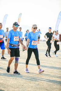 BIB: 8343, 8347
                            <button type="button" onclick="openModal(3512907)" class="btn btn-primary btn-sm float-right btn-popup" data-toggle="modal" data-target=".modal-high-quality">
                        <i class="fas fa-shopping-cart"></i> Add to Cart
                    </button>
                                            <button type="button" onclick="isThisMe(3512907, true)" class="btn btn-success btn-sm float-right btn-popup btn-isme hidden" data-toggle="tooltip" data-placement="bottom" title="นี่คือรูปของคุณใช่ไหม คลิกที่นี่เพื่อเอาเข้าอัลบั้ม">
                        <i class="fas fa-plus"></i> Add to album
                    </button>
                    <button type="button" onclick="isThisMe(3512907, false)" class="btn btn-warning btn-sm float-right btn-popup btn-isnotme hidden">
                        <i class="fas fa-ban"></i> Remove from album
                    </button>