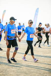 BIB: 8343, 834
                            <button type="button" onclick="openModal(3512908)" class="btn btn-primary btn-sm float-right btn-popup" data-toggle="modal" data-target=".modal-high-quality">
                        <i class="fas fa-shopping-cart"></i> Add to Cart
                    </button>
                                            <button type="button" onclick="isThisMe(3512908, true)" class="btn btn-success btn-sm float-right btn-popup btn-isme hidden" data-toggle="tooltip" data-placement="bottom" title="นี่คือรูปของคุณใช่ไหม คลิกที่นี่เพื่อเอาเข้าอัลบั้ม">
                        <i class="fas fa-plus"></i> Add to album
                    </button>
                    <button type="button" onclick="isThisMe(3512908, false)" class="btn btn-warning btn-sm float-right btn-popup btn-isnotme hidden">
                        <i class="fas fa-ban"></i> Remove from album
                    </button>