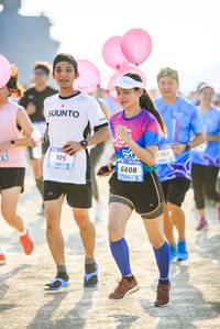 BIB: 782, 105, 6408
                            <button type="button" onclick="openModal(3513224)" class="btn btn-primary btn-sm float-right btn-popup" data-toggle="modal" data-target=".modal-high-quality">
                        <i class="fas fa-shopping-cart"></i> Add to Cart
                    </button>
                                            <button type="button" onclick="isThisMe(3513224, true)" class="btn btn-success btn-sm float-right btn-popup btn-isme hidden" data-toggle="tooltip" data-placement="bottom" title="นี่คือรูปของคุณใช่ไหม คลิกที่นี่เพื่อเอาเข้าอัลบั้ม">
                        <i class="fas fa-plus"></i> Add to album
                    </button>
                    <button type="button" onclick="isThisMe(3513224, false)" class="btn btn-warning btn-sm float-right btn-popup btn-isnotme hidden">
                        <i class="fas fa-ban"></i> Remove from album
                    </button>