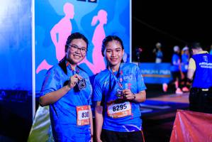 BIB: 830, 8295
                            <button type="button" onclick="openModal(3509825)" class="btn btn-primary btn-sm float-right btn-popup" data-toggle="modal" data-target=".modal-high-quality">
                        <i class="fas fa-shopping-cart"></i> Add to Cart
                    </button>
                                            <button type="button" onclick="isThisMe(3509825, true)" class="btn btn-success btn-sm float-right btn-popup btn-isme hidden" data-toggle="tooltip" data-placement="bottom" title="นี่คือรูปของคุณใช่ไหม คลิกที่นี่เพื่อเอาเข้าอัลบั้ม">
                        <i class="fas fa-plus"></i> Add to album
                    </button>
                    <button type="button" onclick="isThisMe(3509825, false)" class="btn btn-warning btn-sm float-right btn-popup btn-isnotme hidden">
                        <i class="fas fa-ban"></i> Remove from album
                    </button>