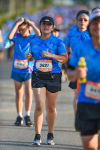 BIB: 9821
                            <button type="button" onclick="openModal(3332329)" class="btn btn-primary btn-sm float-right btn-popup" data-toggle="modal" data-target=".modal-high-quality">
                        <i class="fas fa-shopping-cart"></i> Add to Cart
                    </button>
                                            <button type="button" onclick="isThisMe(3332329, true)" class="btn btn-success btn-sm float-right btn-popup btn-isme hidden" data-toggle="tooltip" data-placement="bottom" title="นี่คือรูปของคุณใช่ไหม คลิกที่นี่เพื่อเอาเข้าอัลบั้ม">
                        <i class="fas fa-plus"></i> Add to album
                    </button>
                    <button type="button" onclick="isThisMe(3332329, false)" class="btn btn-warning btn-sm float-right btn-popup btn-isnotme hidden">
                        <i class="fas fa-ban"></i> Remove from album
                    </button>