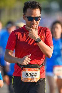 BIB: 8044
                            <button type="button" onclick="openModal(3331972)" class="btn btn-primary btn-sm float-right btn-popup" data-toggle="modal" data-target=".modal-high-quality">
                        <i class="fas fa-shopping-cart"></i> Add to Cart
                    </button>
                                            <button type="button" onclick="isThisMe(3331972, true)" class="btn btn-success btn-sm float-right btn-popup btn-isme hidden" data-toggle="tooltip" data-placement="bottom" title="นี่คือรูปของคุณใช่ไหม คลิกที่นี่เพื่อเอาเข้าอัลบั้ม">
                        <i class="fas fa-plus"></i> Add to album
                    </button>
                    <button type="button" onclick="isThisMe(3331972, false)" class="btn btn-warning btn-sm float-right btn-popup btn-isnotme hidden">
                        <i class="fas fa-ban"></i> Remove from album
                    </button>