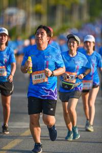 BIB: 9187
                            <button type="button" onclick="openModal(3332933)" class="btn btn-primary btn-sm float-right btn-popup" data-toggle="modal" data-target=".modal-high-quality">
                        <i class="fas fa-shopping-cart"></i> Add to Cart
                    </button>
                                            <button type="button" onclick="isThisMe(3332933, true)" class="btn btn-success btn-sm float-right btn-popup btn-isme hidden" data-toggle="tooltip" data-placement="bottom" title="นี่คือรูปของคุณใช่ไหม คลิกที่นี่เพื่อเอาเข้าอัลบั้ม">
                        <i class="fas fa-plus"></i> Add to album
                    </button>
                    <button type="button" onclick="isThisMe(3332933, false)" class="btn btn-warning btn-sm float-right btn-popup btn-isnotme hidden">
                        <i class="fas fa-ban"></i> Remove from album
                    </button>