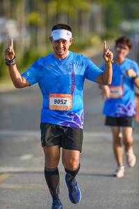 BIB: 9052
                            <button type="button" onclick="openModal(3332562)" class="btn btn-primary btn-sm float-right btn-popup" data-toggle="modal" data-target=".modal-high-quality">
                        <i class="fas fa-shopping-cart"></i> Add to Cart
                    </button>
                                            <button type="button" onclick="isThisMe(3332562, true)" class="btn btn-success btn-sm float-right btn-popup btn-isme hidden" data-toggle="tooltip" data-placement="bottom" title="นี่คือรูปของคุณใช่ไหม คลิกที่นี่เพื่อเอาเข้าอัลบั้ม">
                        <i class="fas fa-plus"></i> Add to album
                    </button>
                    <button type="button" onclick="isThisMe(3332562, false)" class="btn btn-warning btn-sm float-right btn-popup btn-isnotme hidden">
                        <i class="fas fa-ban"></i> Remove from album
                    </button>