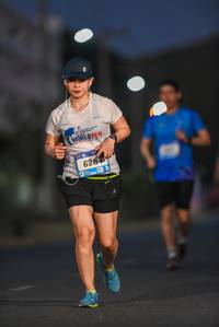 BIB: 628
                            <button type="button" onclick="openModal(3339138)" class="btn btn-primary btn-sm float-right btn-popup" data-toggle="modal" data-target=".modal-high-quality">
                        <i class="fas fa-shopping-cart"></i> Add to Cart
                    </button>
                                            <button type="button" onclick="isThisMe(3339138, true)" class="btn btn-success btn-sm float-right btn-popup btn-isme hidden" data-toggle="tooltip" data-placement="bottom" title="นี่คือรูปของคุณใช่ไหม คลิกที่นี่เพื่อเอาเข้าอัลบั้ม">
                        <i class="fas fa-plus"></i> Add to album
                    </button>
                    <button type="button" onclick="isThisMe(3339138, false)" class="btn btn-warning btn-sm float-right btn-popup btn-isnotme hidden">
                        <i class="fas fa-ban"></i> Remove from album
                    </button>