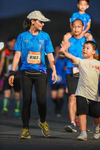 BIB: 8163
                            <button type="button" onclick="openModal(3339365)" class="btn btn-primary btn-sm float-right btn-popup" data-toggle="modal" data-target=".modal-high-quality">
                        <i class="fas fa-shopping-cart"></i> Add to Cart
                    </button>
                                            <button type="button" onclick="isThisMe(3339365, true)" class="btn btn-success btn-sm float-right btn-popup btn-isme hidden" data-toggle="tooltip" data-placement="bottom" title="นี่คือรูปของคุณใช่ไหม คลิกที่นี่เพื่อเอาเข้าอัลบั้ม">
                        <i class="fas fa-plus"></i> Add to album
                    </button>
                    <button type="button" onclick="isThisMe(3339365, false)" class="btn btn-warning btn-sm float-right btn-popup btn-isnotme hidden">
                        <i class="fas fa-ban"></i> Remove from album
                    </button>