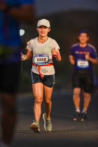 BIB: 6888
                            <button type="button" onclick="openModal(3339218)" class="btn btn-primary btn-sm float-right btn-popup" data-toggle="modal" data-target=".modal-high-quality">
                        <i class="fas fa-shopping-cart"></i> Add to Cart
                    </button>
                                            <button type="button" onclick="isThisMe(3339218, true)" class="btn btn-success btn-sm float-right btn-popup btn-isme hidden" data-toggle="tooltip" data-placement="bottom" title="นี่คือรูปของคุณใช่ไหม คลิกที่นี่เพื่อเอาเข้าอัลบั้ม">
                        <i class="fas fa-plus"></i> Add to album
                    </button>
                    <button type="button" onclick="isThisMe(3339218, false)" class="btn btn-warning btn-sm float-right btn-popup btn-isnotme hidden">
                        <i class="fas fa-ban"></i> Remove from album
                    </button>