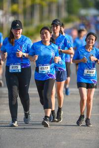 BIB: 6175, 6523, 6168
                            <button type="button" onclick="openModal(3330928)" class="btn btn-primary btn-sm float-right btn-popup" data-toggle="modal" data-target=".modal-high-quality">
                        <i class="fas fa-shopping-cart"></i> Add to Cart
                    </button>
                                            <button type="button" onclick="isThisMe(3330928, true)" class="btn btn-success btn-sm float-right btn-popup btn-isme hidden" data-toggle="tooltip" data-placement="bottom" title="นี่คือรูปของคุณใช่ไหม คลิกที่นี่เพื่อเอาเข้าอัลบั้ม">
                        <i class="fas fa-plus"></i> Add to album
                    </button>
                    <button type="button" onclick="isThisMe(3330928, false)" class="btn btn-warning btn-sm float-right btn-popup btn-isnotme hidden">
                        <i class="fas fa-ban"></i> Remove from album
                    </button>