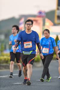 BIB: 8886
                            <button type="button" onclick="openModal(3335612)" class="btn btn-primary btn-sm float-right btn-popup" data-toggle="modal" data-target=".modal-high-quality">
                        <i class="fas fa-shopping-cart"></i> Add to Cart
                    </button>
                                            <button type="button" onclick="isThisMe(3335612, true)" class="btn btn-success btn-sm float-right btn-popup btn-isme hidden" data-toggle="tooltip" data-placement="bottom" title="นี่คือรูปของคุณใช่ไหม คลิกที่นี่เพื่อเอาเข้าอัลบั้ม">
                        <i class="fas fa-plus"></i> Add to album
                    </button>
                    <button type="button" onclick="isThisMe(3335612, false)" class="btn btn-warning btn-sm float-right btn-popup btn-isnotme hidden">
                        <i class="fas fa-ban"></i> Remove from album
                    </button>