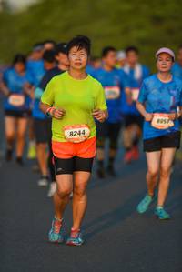 BIB: 805, 8244
                            <button type="button" onclick="openModal(3334227)" class="btn btn-primary btn-sm float-right btn-popup" data-toggle="modal" data-target=".modal-high-quality">
                        <i class="fas fa-shopping-cart"></i> Add to Cart
                    </button>
                                            <button type="button" onclick="isThisMe(3334227, true)" class="btn btn-success btn-sm float-right btn-popup btn-isme hidden" data-toggle="tooltip" data-placement="bottom" title="นี่คือรูปของคุณใช่ไหม คลิกที่นี่เพื่อเอาเข้าอัลบั้ม">
                        <i class="fas fa-plus"></i> Add to album
                    </button>
                    <button type="button" onclick="isThisMe(3334227, false)" class="btn btn-warning btn-sm float-right btn-popup btn-isnotme hidden">
                        <i class="fas fa-ban"></i> Remove from album
                    </button>