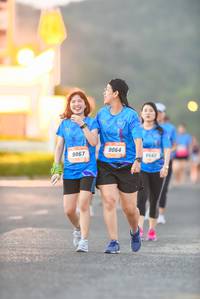 BIB: 9064, 542, 9067
                            <button type="button" onclick="openModal(3336321)" class="btn btn-primary btn-sm float-right btn-popup" data-toggle="modal" data-target=".modal-high-quality">
                        <i class="fas fa-shopping-cart"></i> Add to Cart
                    </button>
                                            <button type="button" onclick="isThisMe(3336321, true)" class="btn btn-success btn-sm float-right btn-popup btn-isme hidden" data-toggle="tooltip" data-placement="bottom" title="นี่คือรูปของคุณใช่ไหม คลิกที่นี่เพื่อเอาเข้าอัลบั้ม">
                        <i class="fas fa-plus"></i> Add to album
                    </button>
                    <button type="button" onclick="isThisMe(3336321, false)" class="btn btn-warning btn-sm float-right btn-popup btn-isnotme hidden">
                        <i class="fas fa-ban"></i> Remove from album
                    </button>