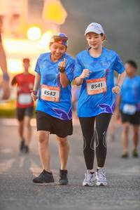 BIB: 8541, 8543, 
                            <button type="button" onclick="openModal(3339023)" class="btn btn-primary btn-sm float-right btn-popup" data-toggle="modal" data-target=".modal-high-quality">
                        <i class="fas fa-shopping-cart"></i> Add to Cart
                    </button>
                                            <button type="button" onclick="isThisMe(3339023, true)" class="btn btn-success btn-sm float-right btn-popup btn-isme hidden" data-toggle="tooltip" data-placement="bottom" title="นี่คือรูปของคุณใช่ไหม คลิกที่นี่เพื่อเอาเข้าอัลบั้ม">
                        <i class="fas fa-plus"></i> Add to album
                    </button>
                    <button type="button" onclick="isThisMe(3339023, false)" class="btn btn-warning btn-sm float-right btn-popup btn-isnotme hidden">
                        <i class="fas fa-ban"></i> Remove from album
                    </button>