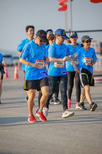 BIB: 165, 332
                            <button type="button" onclick="openModal(3266798)" class="btn btn-primary btn-sm float-right btn-popup" data-toggle="modal" data-target=".modal-high-quality">
                        <i class="fas fa-shopping-cart"></i> Add to Cart
                    </button>
                                            <button type="button" onclick="isThisMe(3266798, true)" class="btn btn-success btn-sm float-right btn-popup btn-isme hidden" data-toggle="tooltip" data-placement="bottom" title="นี่คือรูปของคุณใช่ไหม คลิกที่นี่เพื่อเอาเข้าอัลบั้ม">
                        <i class="fas fa-plus"></i> Add to album
                    </button>
                    <button type="button" onclick="isThisMe(3266798, false)" class="btn btn-warning btn-sm float-right btn-popup btn-isnotme hidden">
                        <i class="fas fa-ban"></i> Remove from album
                    </button>