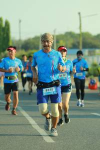 BIB: 6630, 6375
                            <button type="button" onclick="openModal(3180778)" class="btn btn-primary btn-sm float-right btn-popup" data-toggle="modal" data-target=".modal-high-quality">
                        <i class="fas fa-shopping-cart"></i> Add to Cart
                    </button>
                                            <button type="button" onclick="isThisMe(3180778, true)" class="btn btn-success btn-sm float-right btn-popup btn-isme hidden" data-toggle="tooltip" data-placement="bottom" title="นี่คือรูปของคุณใช่ไหม คลิกที่นี่เพื่อเอาเข้าอัลบั้ม">
                        <i class="fas fa-plus"></i> Add to album
                    </button>
                    <button type="button" onclick="isThisMe(3180778, false)" class="btn btn-warning btn-sm float-right btn-popup btn-isnotme hidden">
                        <i class="fas fa-ban"></i> Remove from album
                    </button>