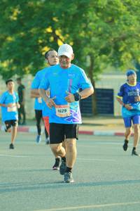 BIB: 629
                            <button type="button" onclick="openModal(3190472)" class="btn btn-primary btn-sm float-right btn-popup" data-toggle="modal" data-target=".modal-high-quality">
                        <i class="fas fa-shopping-cart"></i> Add to Cart
                    </button>
                                            <button type="button" onclick="isThisMe(3190472, true)" class="btn btn-success btn-sm float-right btn-popup btn-isme hidden" data-toggle="tooltip" data-placement="bottom" title="นี่คือรูปของคุณใช่ไหม คลิกที่นี่เพื่อเอาเข้าอัลบั้ม">
                        <i class="fas fa-plus"></i> Add to album
                    </button>
                    <button type="button" onclick="isThisMe(3190472, false)" class="btn btn-warning btn-sm float-right btn-popup btn-isnotme hidden">
                        <i class="fas fa-ban"></i> Remove from album
                    </button>