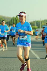 BIB: 6080
                            <button type="button" onclick="openModal(3188353)" class="btn btn-primary btn-sm float-right btn-popup" data-toggle="modal" data-target=".modal-high-quality">
                        <i class="fas fa-shopping-cart"></i> Add to Cart
                    </button>
                                            <button type="button" onclick="isThisMe(3188353, true)" class="btn btn-success btn-sm float-right btn-popup btn-isme hidden" data-toggle="tooltip" data-placement="bottom" title="นี่คือรูปของคุณใช่ไหม คลิกที่นี่เพื่อเอาเข้าอัลบั้ม">
                        <i class="fas fa-plus"></i> Add to album
                    </button>
                    <button type="button" onclick="isThisMe(3188353, false)" class="btn btn-warning btn-sm float-right btn-popup btn-isnotme hidden">
                        <i class="fas fa-ban"></i> Remove from album
                    </button>