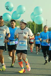 BIB: 6176, 102
                            <button type="button" onclick="openModal(3180436)" class="btn btn-primary btn-sm float-right btn-popup" data-toggle="modal" data-target=".modal-high-quality">
                        <i class="fas fa-shopping-cart"></i> Add to Cart
                    </button>
                                            <button type="button" onclick="isThisMe(3180436, true)" class="btn btn-success btn-sm float-right btn-popup btn-isme hidden" data-toggle="tooltip" data-placement="bottom" title="นี่คือรูปของคุณใช่ไหม คลิกที่นี่เพื่อเอาเข้าอัลบั้ม">
                        <i class="fas fa-plus"></i> Add to album
                    </button>
                    <button type="button" onclick="isThisMe(3180436, false)" class="btn btn-warning btn-sm float-right btn-popup btn-isnotme hidden">
                        <i class="fas fa-ban"></i> Remove from album
                    </button>