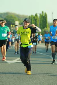 BIB: 192
                            <button type="button" onclick="openModal(3220625)" class="btn btn-primary btn-sm float-right btn-popup" data-toggle="modal" data-target=".modal-high-quality">
                        <i class="fas fa-shopping-cart"></i> Add to Cart
                    </button>
                                            <button type="button" onclick="isThisMe(3220625, true)" class="btn btn-success btn-sm float-right btn-popup btn-isme hidden" data-toggle="tooltip" data-placement="bottom" title="นี่คือรูปของคุณใช่ไหม คลิกที่นี่เพื่อเอาเข้าอัลบั้ม">
                        <i class="fas fa-plus"></i> Add to album
                    </button>
                    <button type="button" onclick="isThisMe(3220625, false)" class="btn btn-warning btn-sm float-right btn-popup btn-isnotme hidden">
                        <i class="fas fa-ban"></i> Remove from album
                    </button>