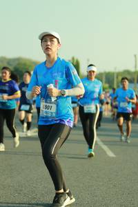 BIB: 901
                            <button type="button" onclick="openModal(3220878)" class="btn btn-primary btn-sm float-right btn-popup" data-toggle="modal" data-target=".modal-high-quality">
                        <i class="fas fa-shopping-cart"></i> Add to Cart
                    </button>
                                            <button type="button" onclick="isThisMe(3220878, true)" class="btn btn-success btn-sm float-right btn-popup btn-isme hidden" data-toggle="tooltip" data-placement="bottom" title="นี่คือรูปของคุณใช่ไหม คลิกที่นี่เพื่อเอาเข้าอัลบั้ม">
                        <i class="fas fa-plus"></i> Add to album
                    </button>
                    <button type="button" onclick="isThisMe(3220878, false)" class="btn btn-warning btn-sm float-right btn-popup btn-isnotme hidden">
                        <i class="fas fa-ban"></i> Remove from album
                    </button>