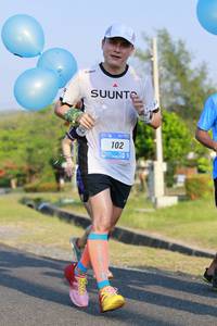 BIB: 102
                            <button type="button" onclick="openModal(3174305)" class="btn btn-primary btn-sm float-right btn-popup" data-toggle="modal" data-target=".modal-high-quality">
                        <i class="fas fa-shopping-cart"></i> Add to Cart
                    </button>
                                            <button type="button" onclick="isThisMe(3174305, true)" class="btn btn-success btn-sm float-right btn-popup btn-isme hidden" data-toggle="tooltip" data-placement="bottom" title="นี่คือรูปของคุณใช่ไหม คลิกที่นี่เพื่อเอาเข้าอัลบั้ม">
                        <i class="fas fa-plus"></i> Add to album
                    </button>
                    <button type="button" onclick="isThisMe(3174305, false)" class="btn btn-warning btn-sm float-right btn-popup btn-isnotme hidden">
                        <i class="fas fa-ban"></i> Remove from album
                    </button>