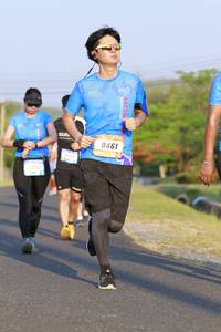 BIB: 8461
                            <button type="button" onclick="openModal(3179208)" class="btn btn-primary btn-sm float-right btn-popup" data-toggle="modal" data-target=".modal-high-quality">
                        <i class="fas fa-shopping-cart"></i> Add to Cart
                    </button>
                                            <button type="button" onclick="isThisMe(3179208, true)" class="btn btn-success btn-sm float-right btn-popup btn-isme hidden" data-toggle="tooltip" data-placement="bottom" title="นี่คือรูปของคุณใช่ไหม คลิกที่นี่เพื่อเอาเข้าอัลบั้ม">
                        <i class="fas fa-plus"></i> Add to album
                    </button>
                    <button type="button" onclick="isThisMe(3179208, false)" class="btn btn-warning btn-sm float-right btn-popup btn-isnotme hidden">
                        <i class="fas fa-ban"></i> Remove from album
                    </button>