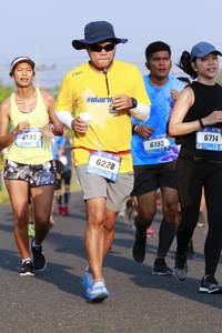 BIB: 6714, 6193, 6192, 6228
                            <button type="button" onclick="openModal(3176907)" class="btn btn-primary btn-sm float-right btn-popup" data-toggle="modal" data-target=".modal-high-quality">
                        <i class="fas fa-shopping-cart"></i> Add to Cart
                    </button>
                                            <button type="button" onclick="isThisMe(3176907, true)" class="btn btn-success btn-sm float-right btn-popup btn-isme hidden" data-toggle="tooltip" data-placement="bottom" title="นี่คือรูปของคุณใช่ไหม คลิกที่นี่เพื่อเอาเข้าอัลบั้ม">
                        <i class="fas fa-plus"></i> Add to album
                    </button>
                    <button type="button" onclick="isThisMe(3176907, false)" class="btn btn-warning btn-sm float-right btn-popup btn-isnotme hidden">
                        <i class="fas fa-ban"></i> Remove from album
                    </button>