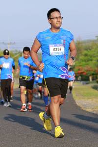 BIB: 257
                            <button type="button" onclick="openModal(3176863)" class="btn btn-primary btn-sm float-right btn-popup" data-toggle="modal" data-target=".modal-high-quality">
                        <i class="fas fa-shopping-cart"></i> Add to Cart
                    </button>
                                            <button type="button" onclick="isThisMe(3176863, true)" class="btn btn-success btn-sm float-right btn-popup btn-isme hidden" data-toggle="tooltip" data-placement="bottom" title="นี่คือรูปของคุณใช่ไหม คลิกที่นี่เพื่อเอาเข้าอัลบั้ม">
                        <i class="fas fa-plus"></i> Add to album
                    </button>
                    <button type="button" onclick="isThisMe(3176863, false)" class="btn btn-warning btn-sm float-right btn-popup btn-isnotme hidden">
                        <i class="fas fa-ban"></i> Remove from album
                    </button>