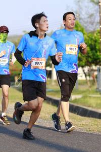 BIB: 9831, 8071
                            <button type="button" onclick="openModal(3180171)" class="btn btn-primary btn-sm float-right btn-popup" data-toggle="modal" data-target=".modal-high-quality">
                        <i class="fas fa-shopping-cart"></i> Add to Cart
                    </button>
                                            <button type="button" onclick="isThisMe(3180171, true)" class="btn btn-success btn-sm float-right btn-popup btn-isme hidden" data-toggle="tooltip" data-placement="bottom" title="นี่คือรูปของคุณใช่ไหม คลิกที่นี่เพื่อเอาเข้าอัลบั้ม">
                        <i class="fas fa-plus"></i> Add to album
                    </button>
                    <button type="button" onclick="isThisMe(3180171, false)" class="btn btn-warning btn-sm float-right btn-popup btn-isnotme hidden">
                        <i class="fas fa-ban"></i> Remove from album
                    </button>