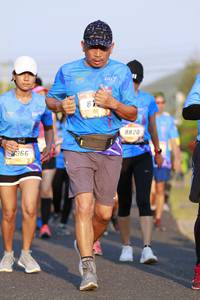 BIB: 8820, 966
                            <button type="button" onclick="openModal(3193165)" class="btn btn-primary btn-sm float-right btn-popup" data-toggle="modal" data-target=".modal-high-quality">
                        <i class="fas fa-shopping-cart"></i> Add to Cart
                    </button>
                                            <button type="button" onclick="isThisMe(3193165, true)" class="btn btn-success btn-sm float-right btn-popup btn-isme hidden" data-toggle="tooltip" data-placement="bottom" title="นี่คือรูปของคุณใช่ไหม คลิกที่นี่เพื่อเอาเข้าอัลบั้ม">
                        <i class="fas fa-plus"></i> Add to album
                    </button>
                    <button type="button" onclick="isThisMe(3193165, false)" class="btn btn-warning btn-sm float-right btn-popup btn-isnotme hidden">
                        <i class="fas fa-ban"></i> Remove from album
                    </button>