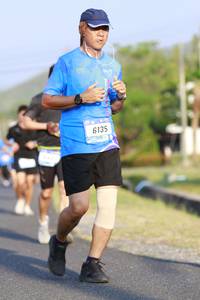 BIB: 6135
                            <button type="button" onclick="openModal(3175276)" class="btn btn-primary btn-sm float-right btn-popup" data-toggle="modal" data-target=".modal-high-quality">
                        <i class="fas fa-shopping-cart"></i> Add to Cart
                    </button>
                                            <button type="button" onclick="isThisMe(3175276, true)" class="btn btn-success btn-sm float-right btn-popup btn-isme hidden" data-toggle="tooltip" data-placement="bottom" title="นี่คือรูปของคุณใช่ไหม คลิกที่นี่เพื่อเอาเข้าอัลบั้ม">
                        <i class="fas fa-plus"></i> Add to album
                    </button>
                    <button type="button" onclick="isThisMe(3175276, false)" class="btn btn-warning btn-sm float-right btn-popup btn-isnotme hidden">
                        <i class="fas fa-ban"></i> Remove from album
                    </button>